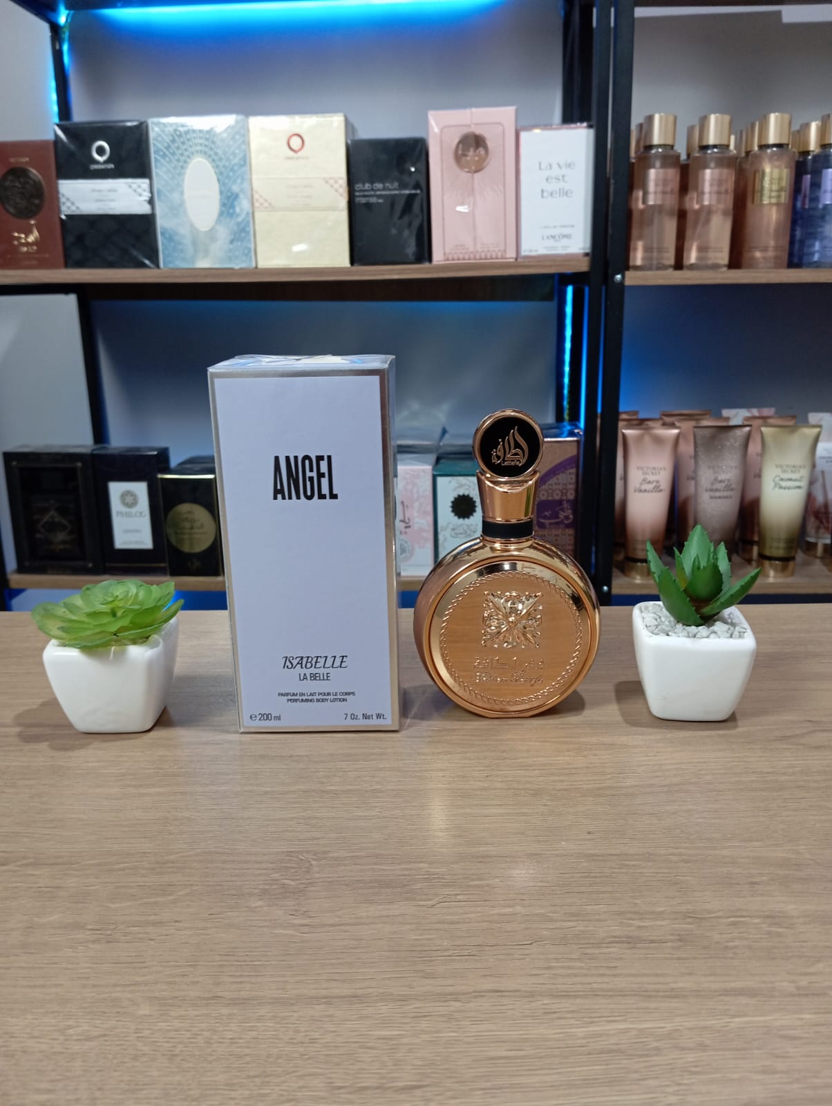 Kit Fakhar Gold 100ml + Angel Isabelle La Belle 200ml